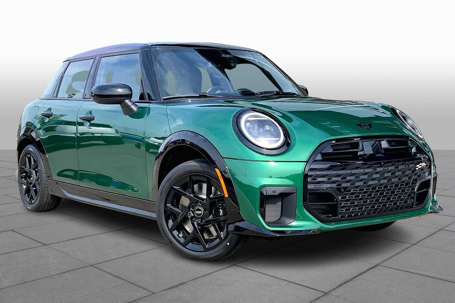 minoruページ4 New 2026 MINI Cooper Coupe in Golden Valley #MX89254 | Motorwerks MINI