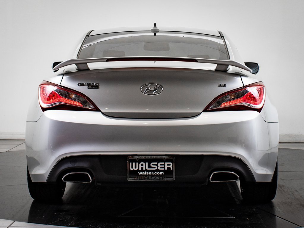2013 Hyundai Genesis Coupe 3.8 Track photo 7