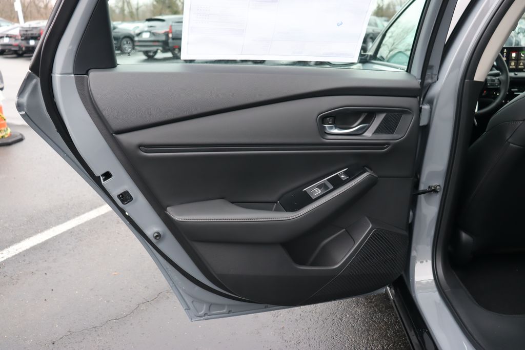 2025 Honda Accord Hybrid Touring photo 11