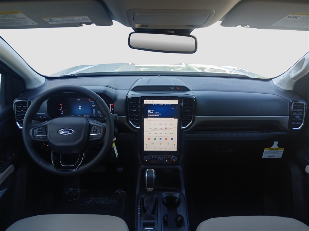 2025 Ford Ranger XLT photo 14