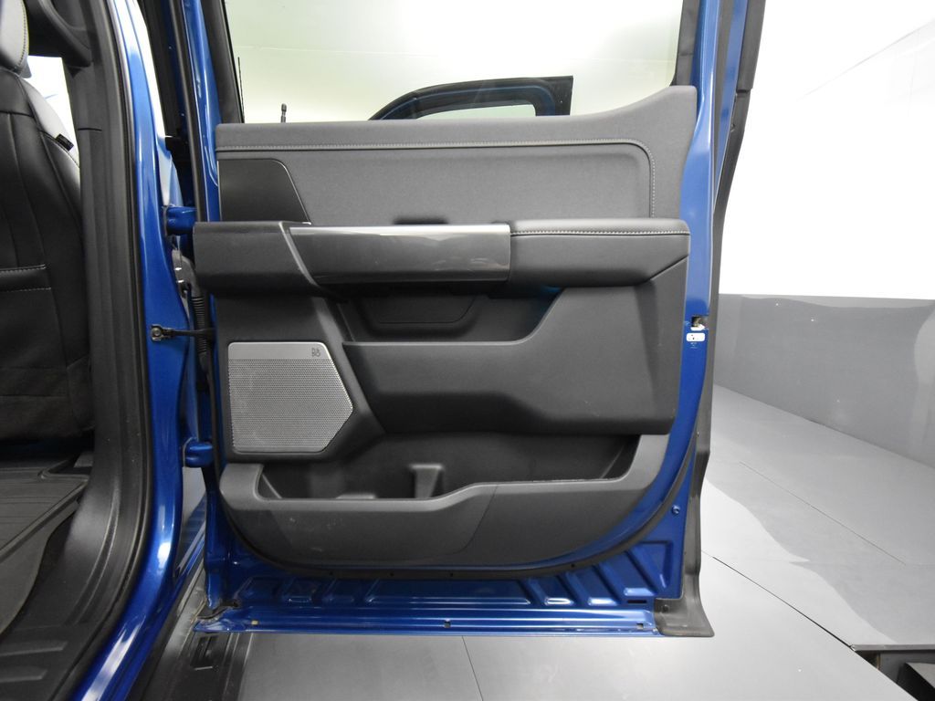 2022 Ford F-150 Lariat photo 34