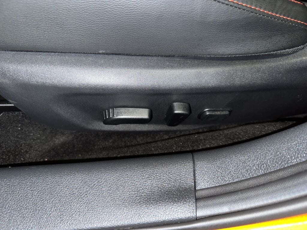 2024 Nissan Sentra SR photo 3