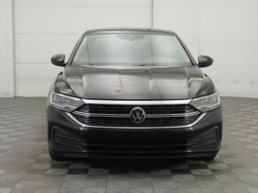 2024 Volkswagen Jetta 1.5T SE photo 2