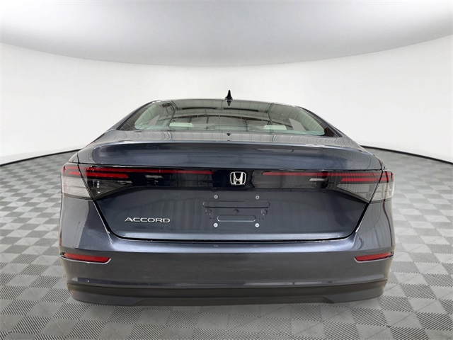 2025 Honda Accord SE photo 4