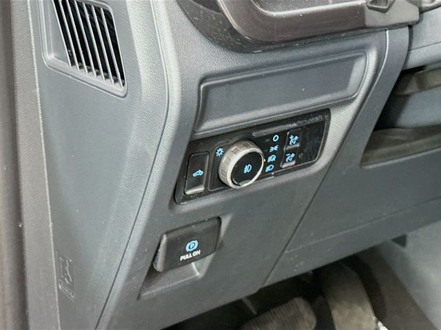 2024 Ford F-150 STX photo 10