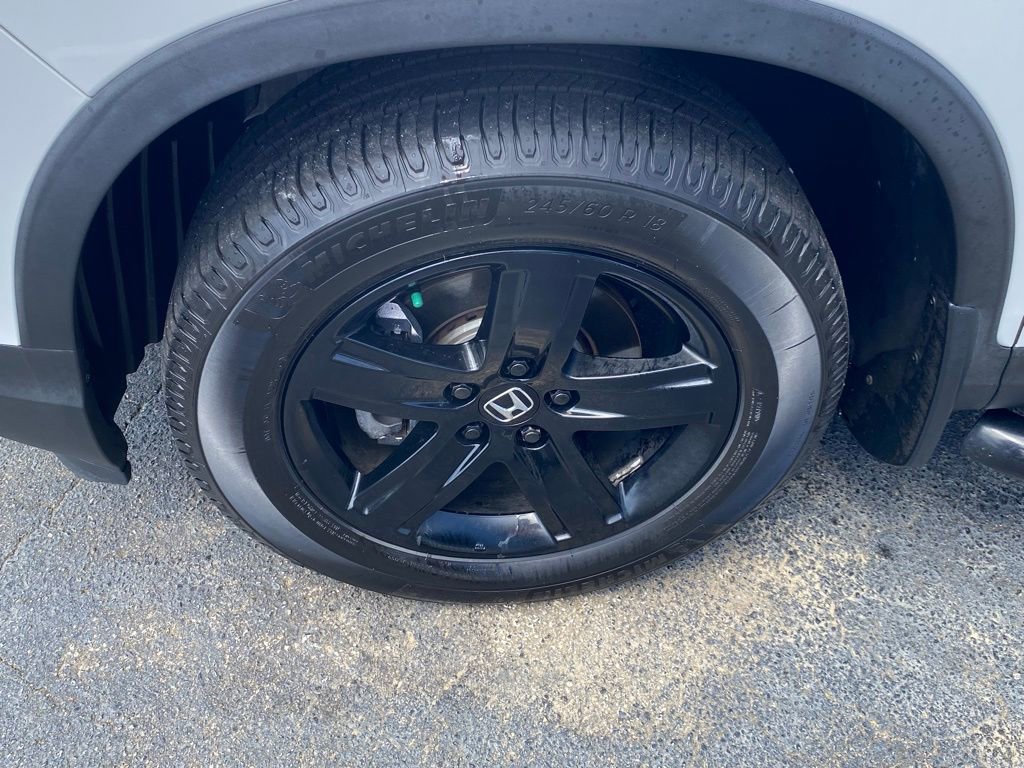 2021 Honda Ridgeline Black Edition photo 11