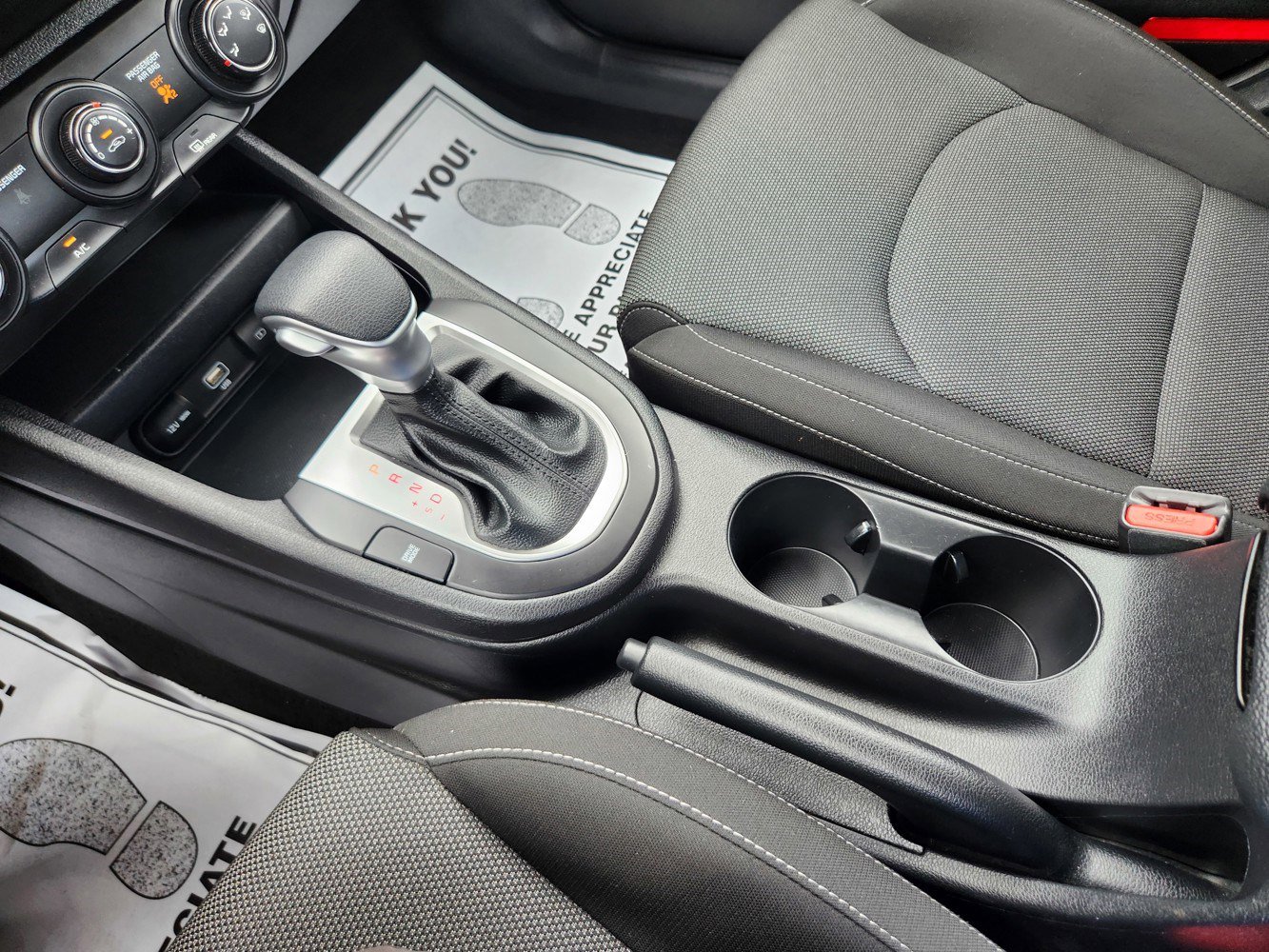 2024 Kia Forte LXS photo 12