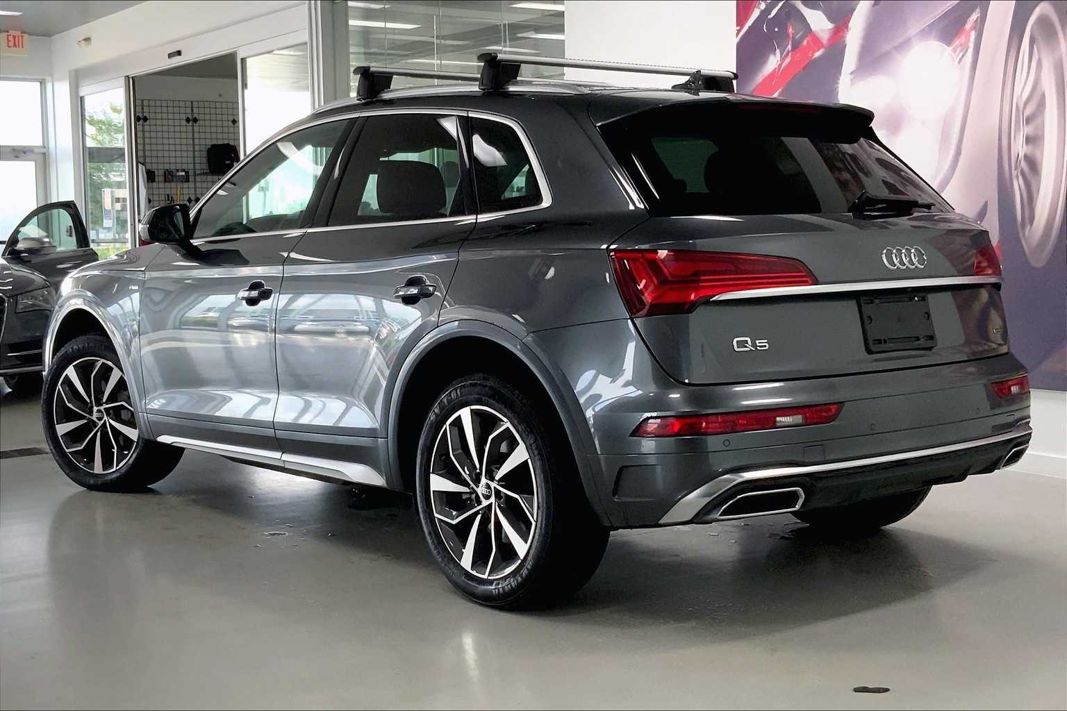 2023 Audi Q5 S line Premium Plus photo 4
