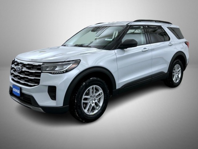2026 Ford Explorer Active's photo