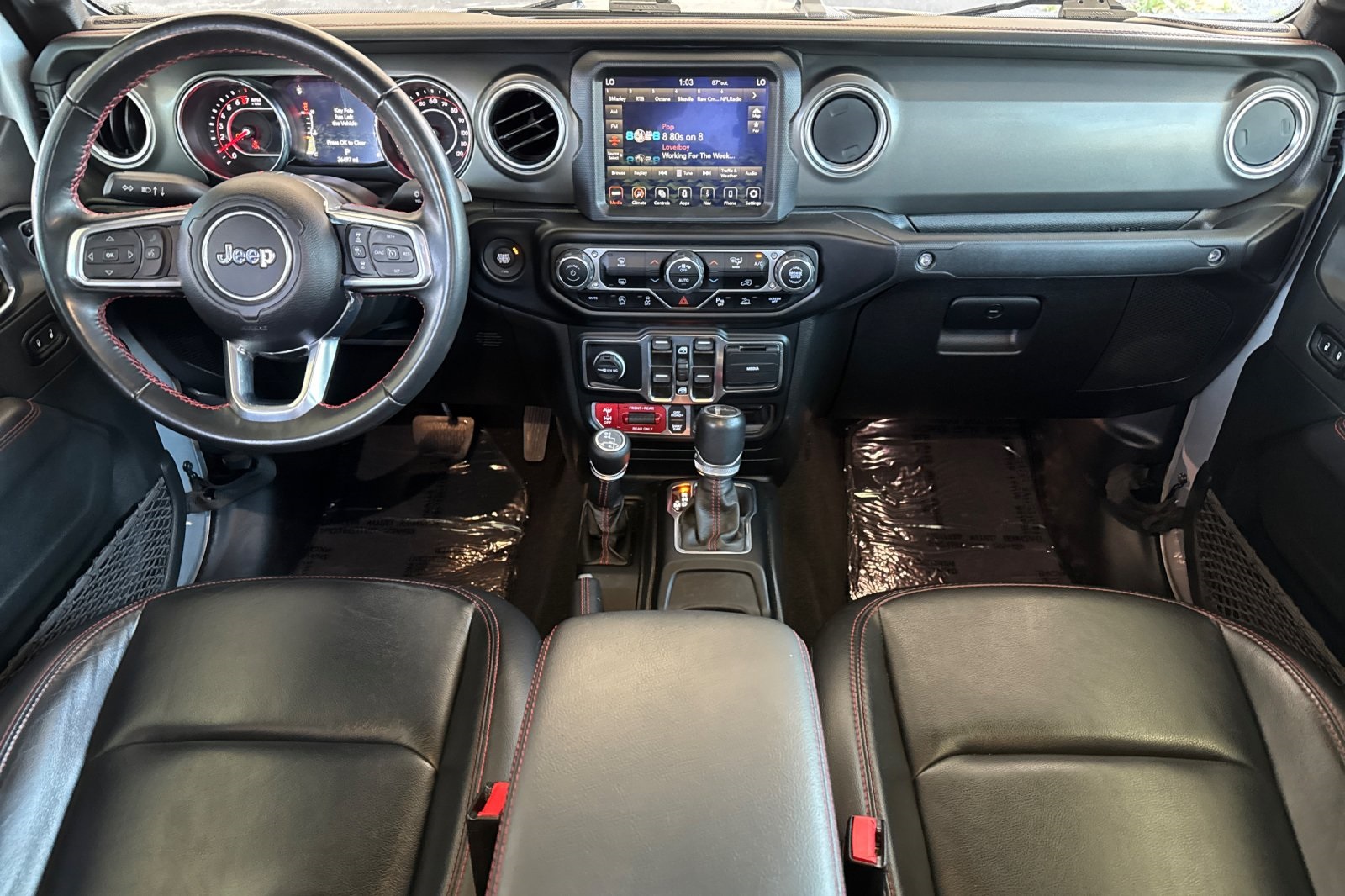 2022 Jeep Gladiator Rubicon photo 13