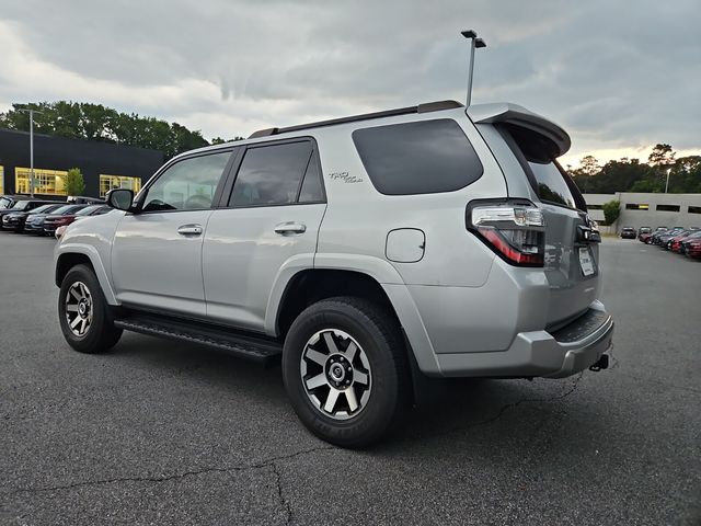 2022 Toyota 4Runner TRD Off-Road photo 3