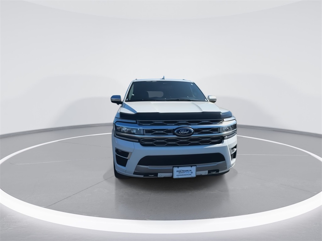 2024 Ford Expedition MAX Platinum photo 3