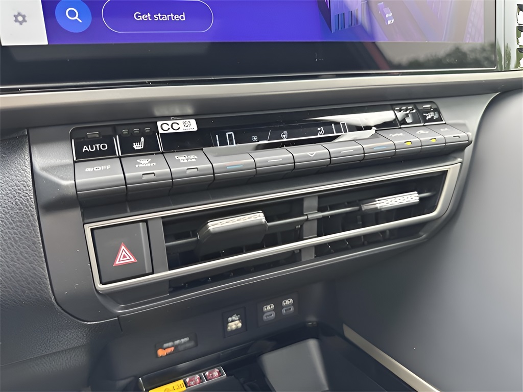 2025 Toyota Camry XSE photo 18