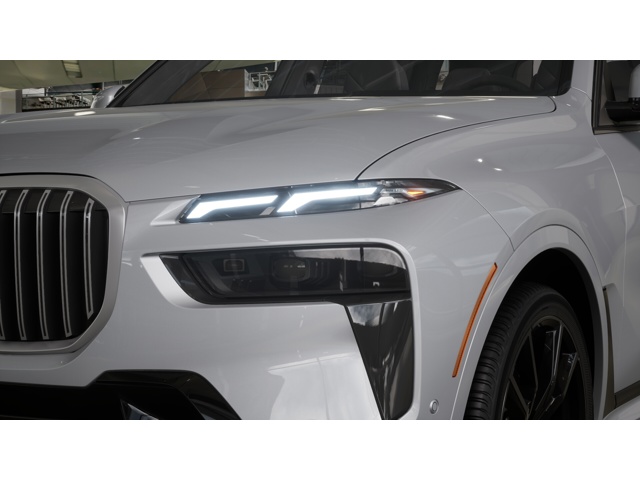 2026 Bmw X7 xDrive40i photo 3
