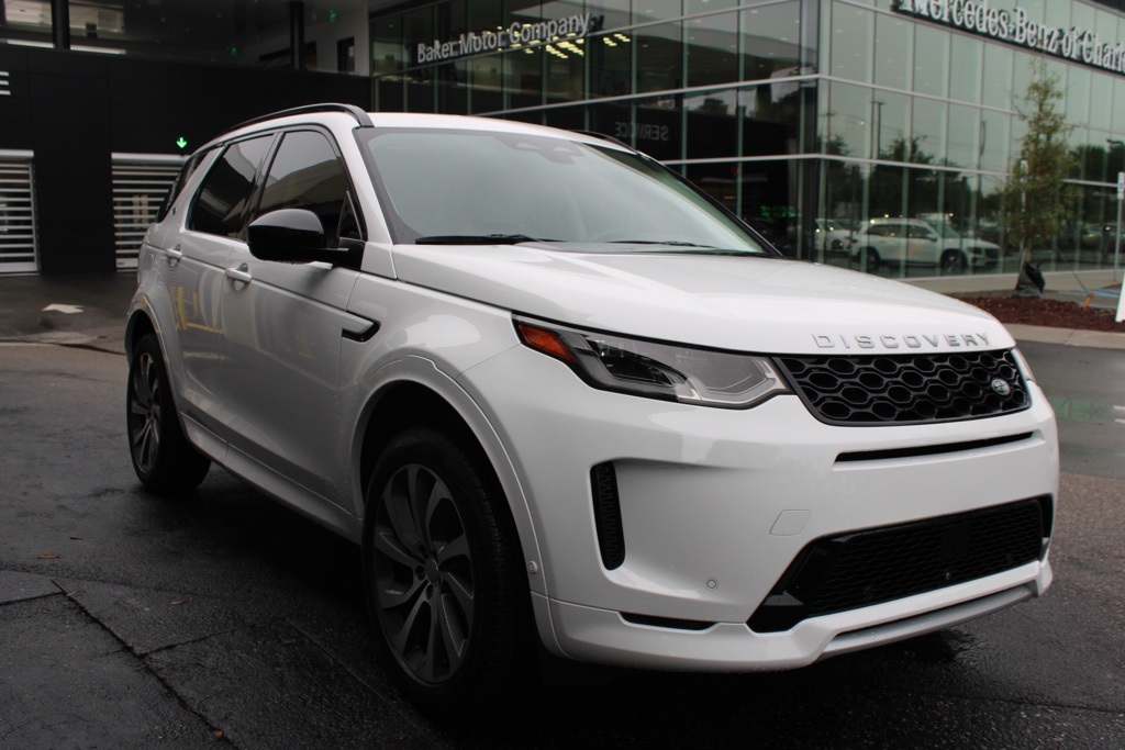 2025 Land Rover Discovery Sport S photo 3