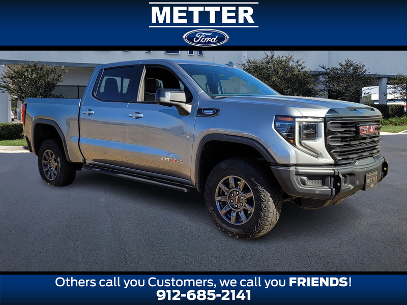 2024 GMC Sierra SLE's photo