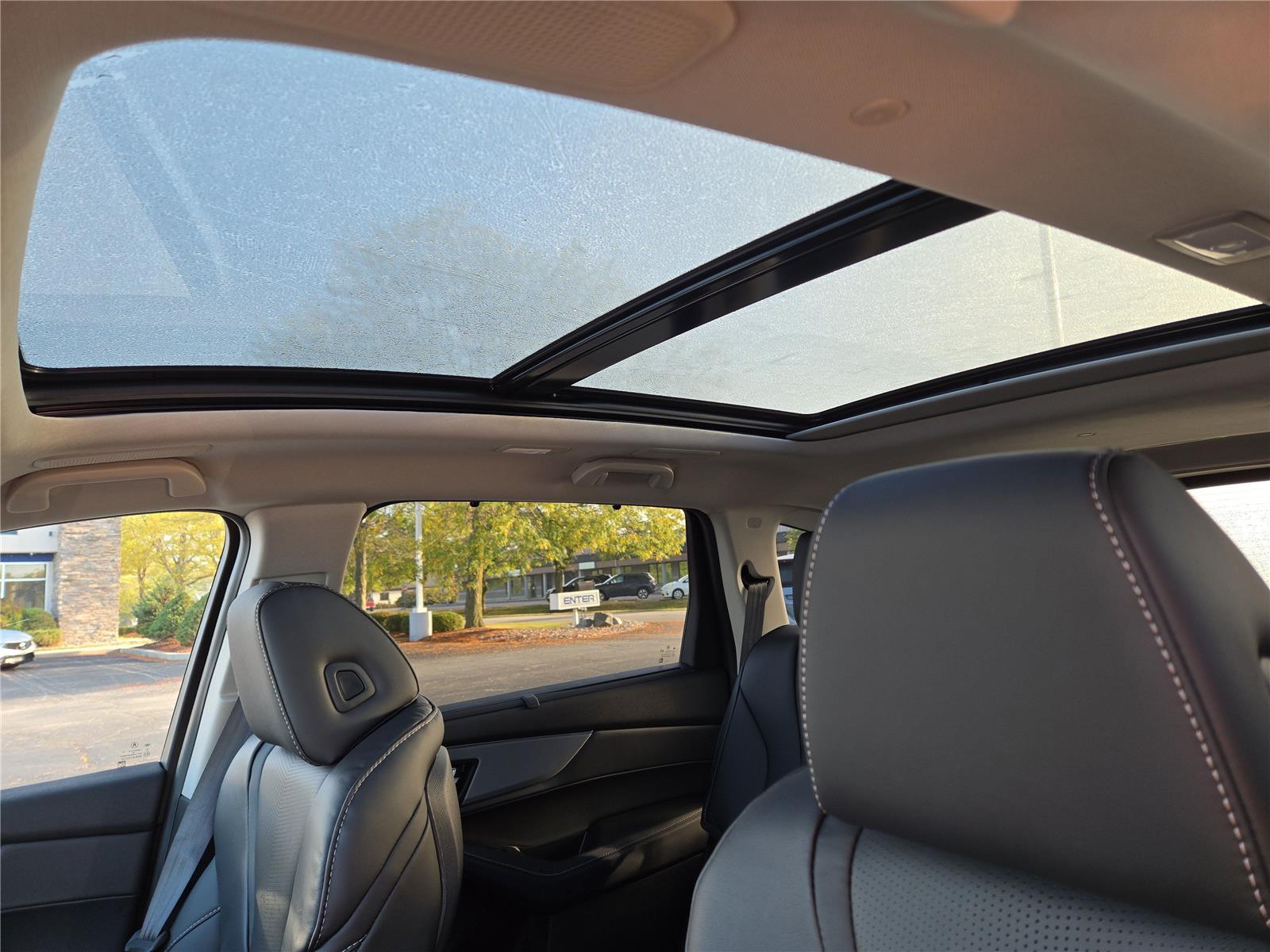 2026 Acura MDX SH-AWD Technology photo 17