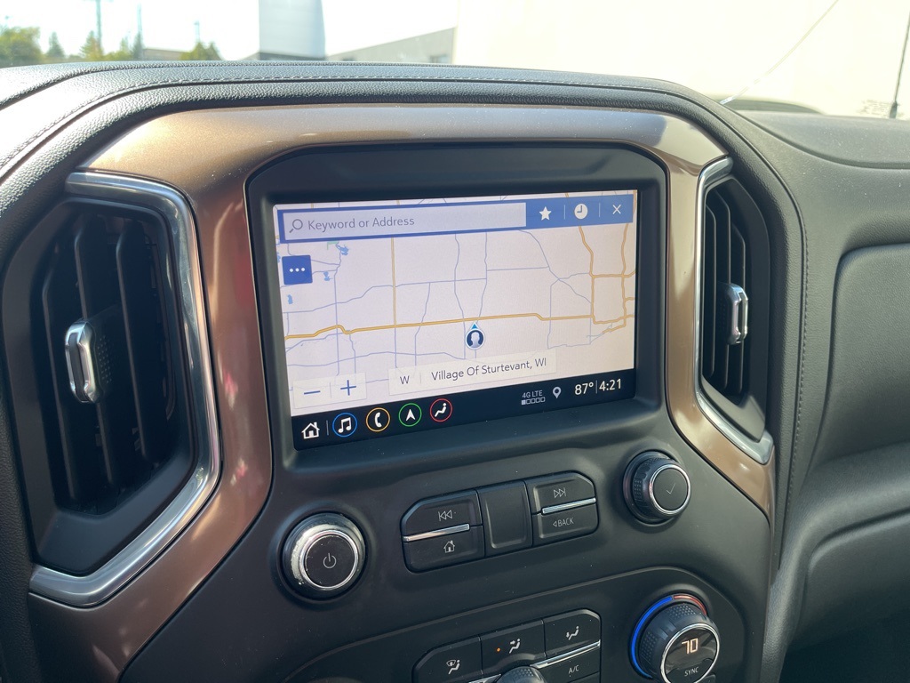 2019 Chevrolet Silverado 1500 High Country photo 8
