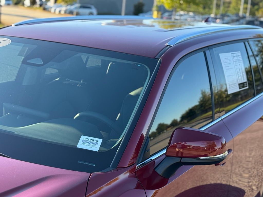 2025 Toyota Grand Highlander XLE photo 2