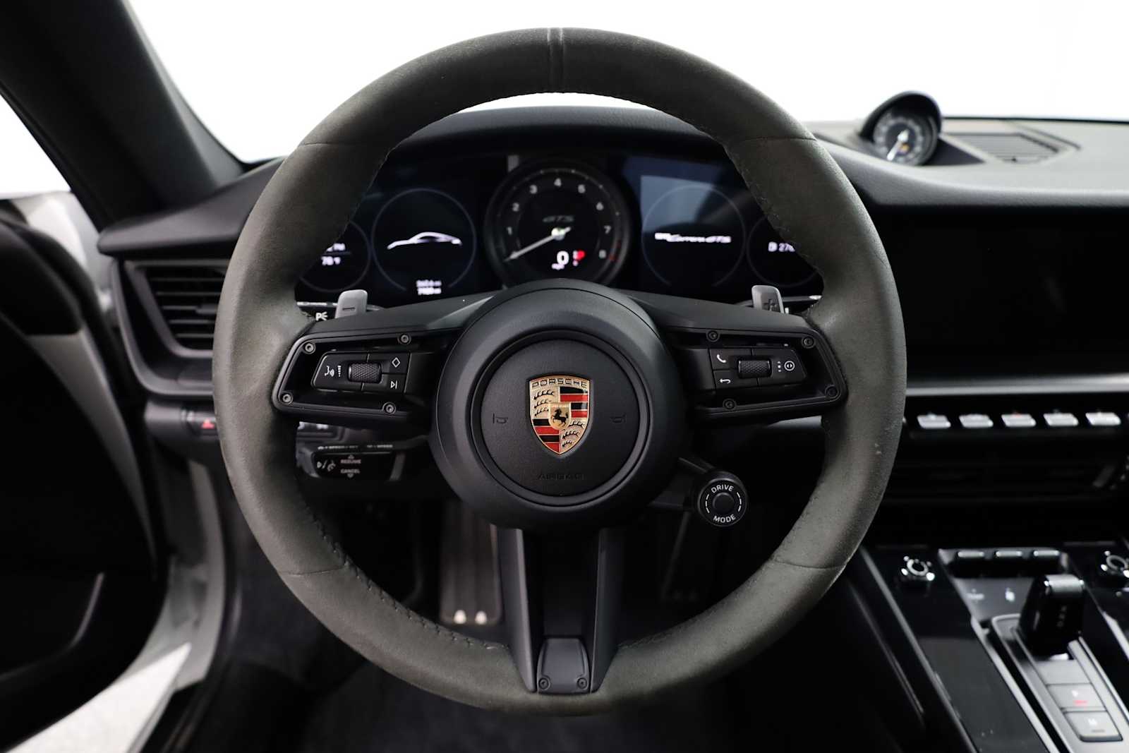 2022 Porsche 911 GTS Coupe photo 20