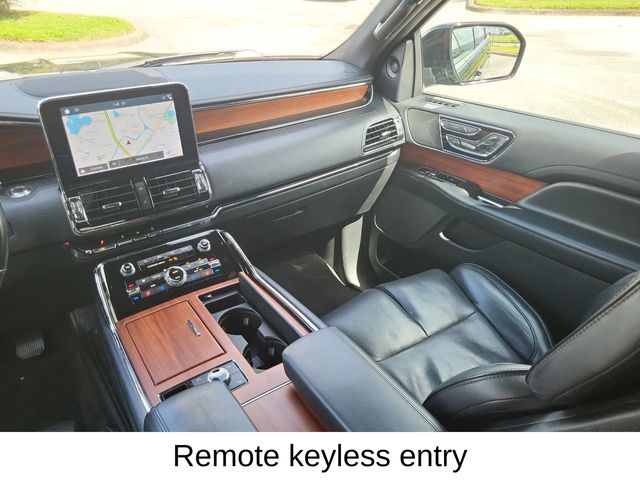 2019 Lincoln Navigator Reserve photo 15