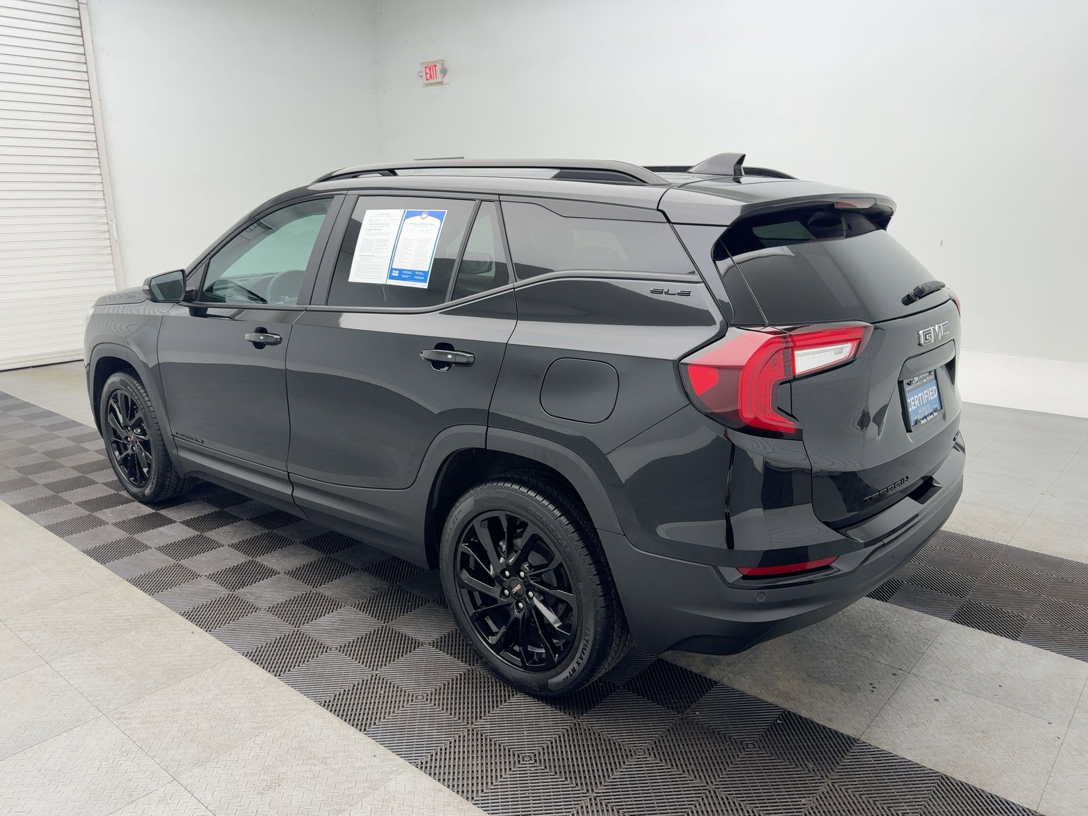 2023 Gmc Terrain SLE photo 2
