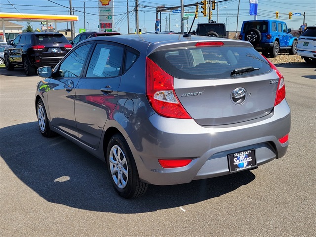 2014 Hyundai Accent GS photo 5
