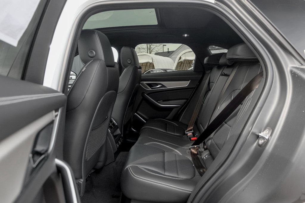 2026 Jaguar F-PACE P250 R-Dynamic S photo 14