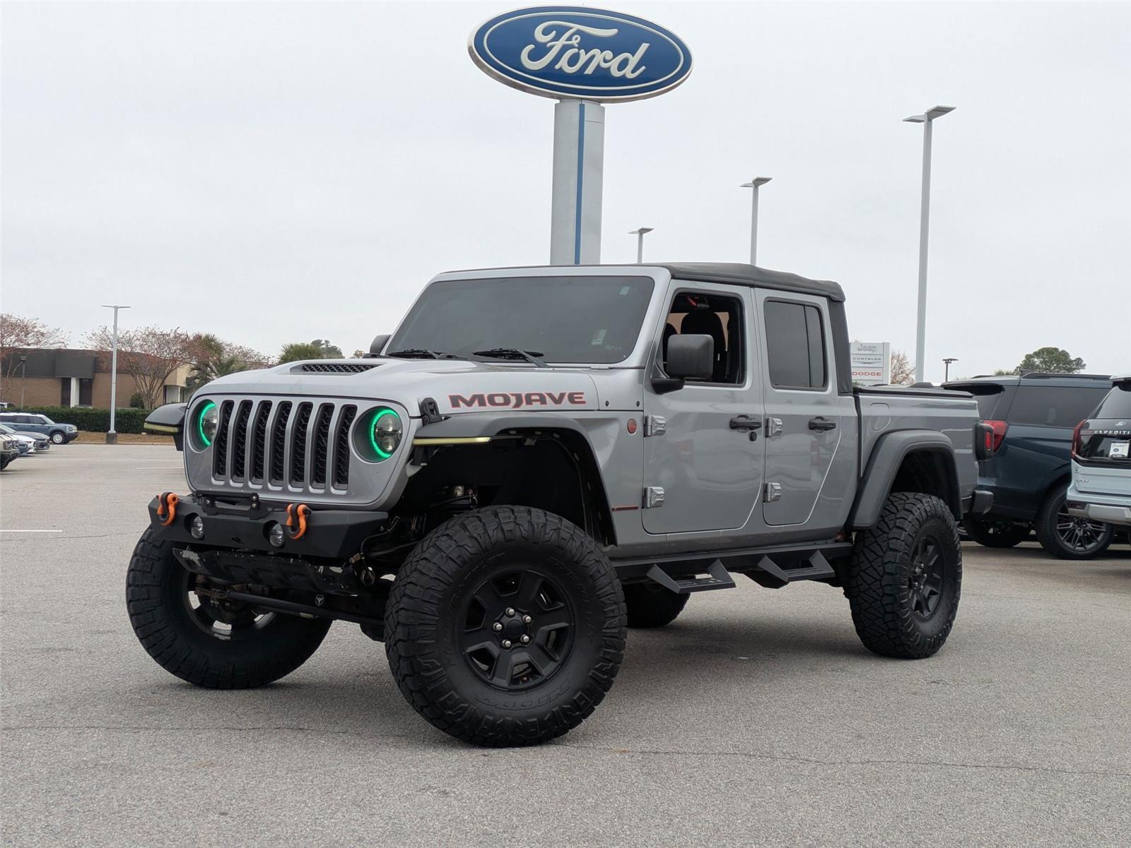 2021 Jeep Gladiator Mojave's photo