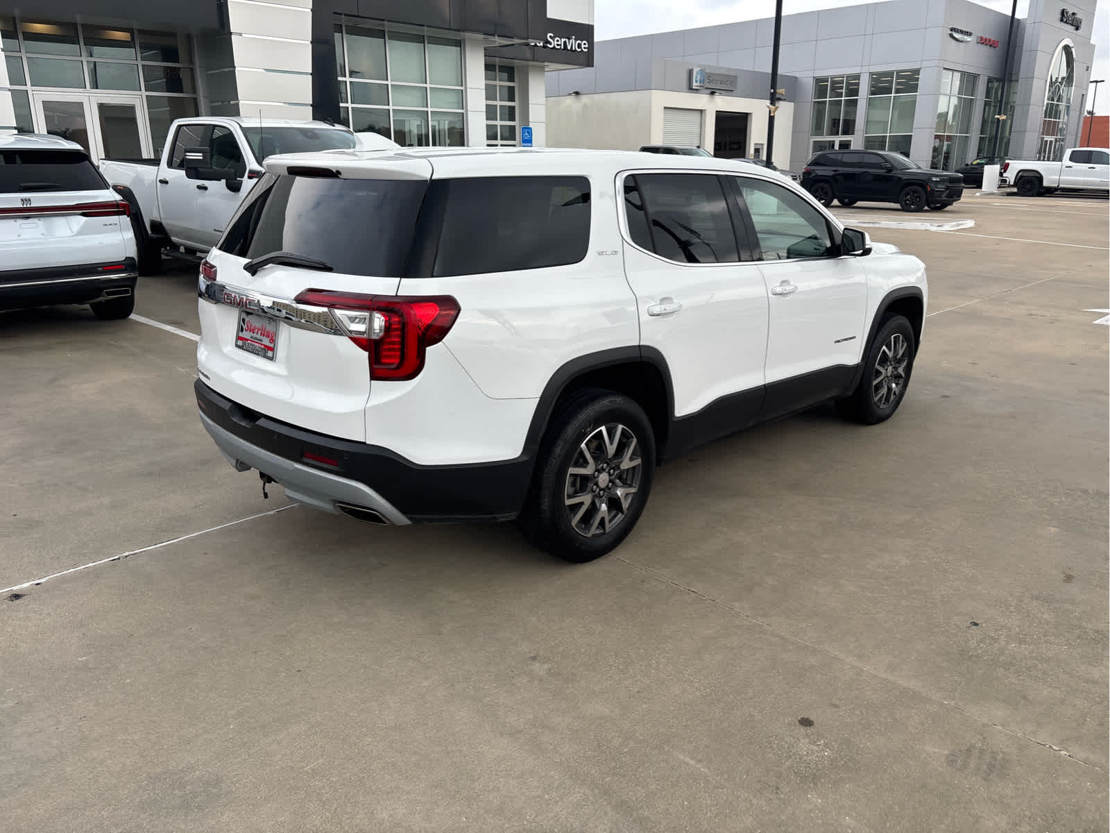 2022 Gmc Acadia SLE photo 4