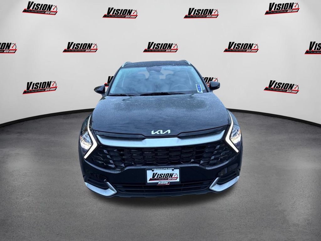 2023 Kia Sportage EX photo 2