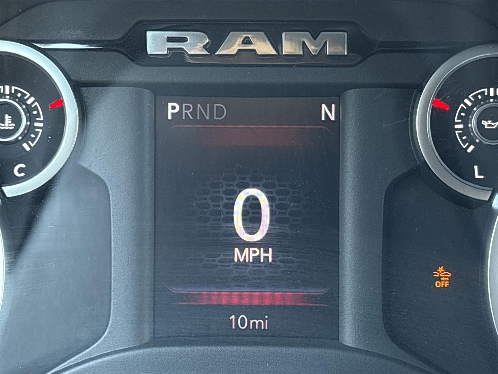 2026 Ram 3500 Tradesman photo 16