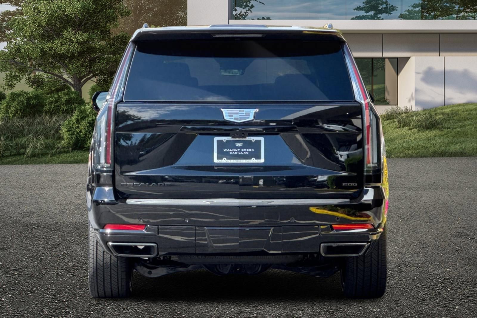 2025 Cadillac Escalade ESV Sport Platinum photo 4