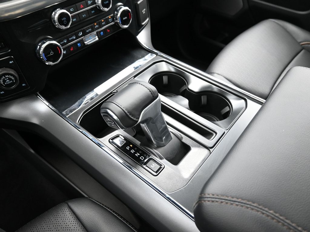 2025 Ford F-150 Lariat photo 21