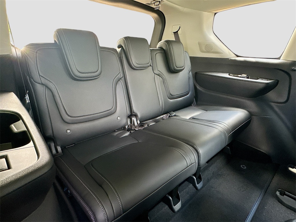 2026 Infiniti QX80 Pure photo 28