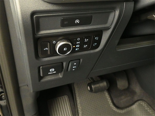 2025 Ford F-150 Lariat photo 14