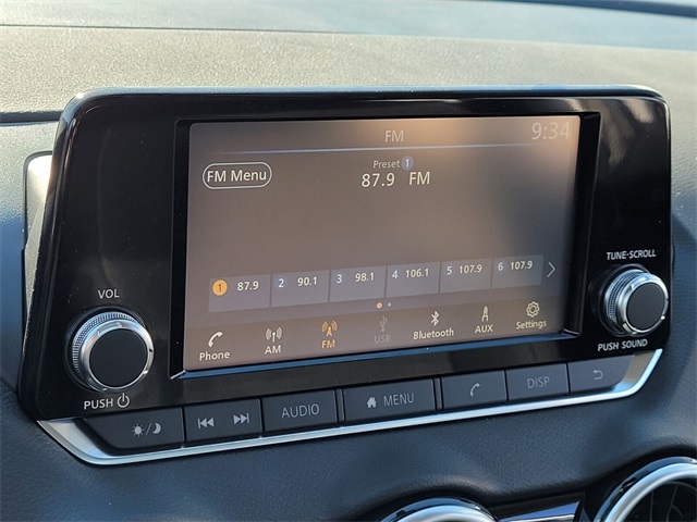 2025 Nissan Sentra S photo 11