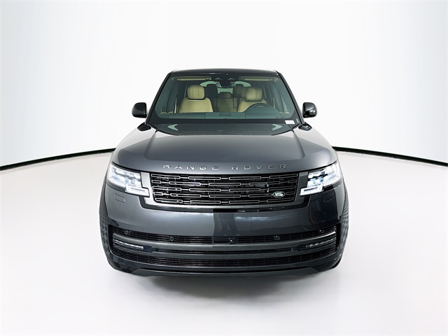2025 Land Rover Range Rover SE photo 2
