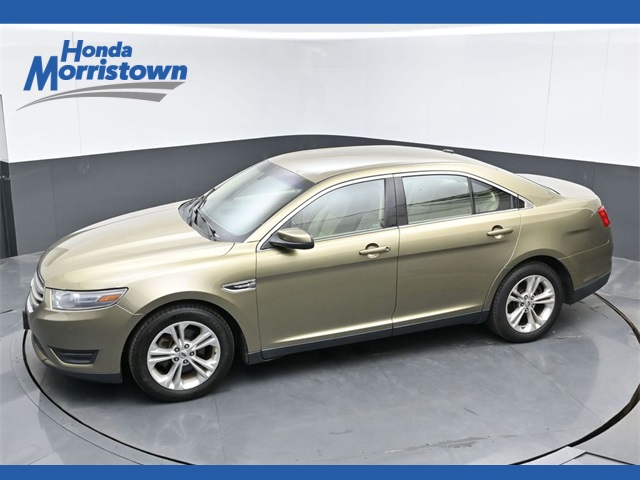 2013 Ford Taurus SEL's photo