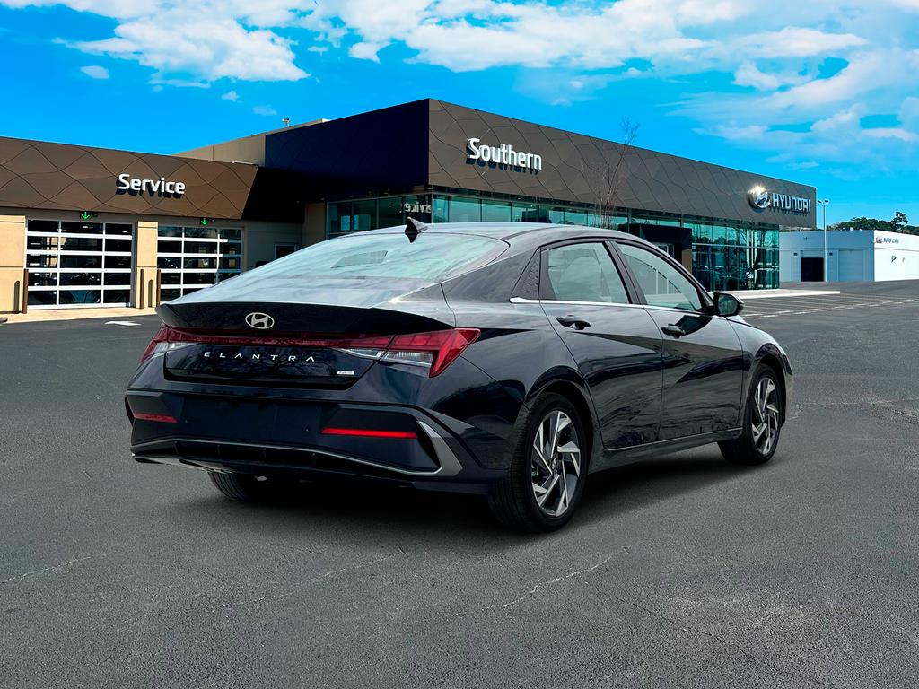 2025 Hyundai Elantra Hybrid Limited photo 6
