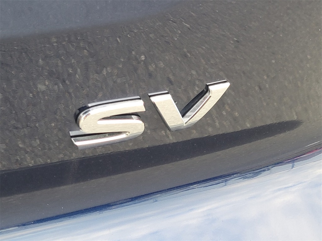 2024 Nissan Pathfinder SV photo 4