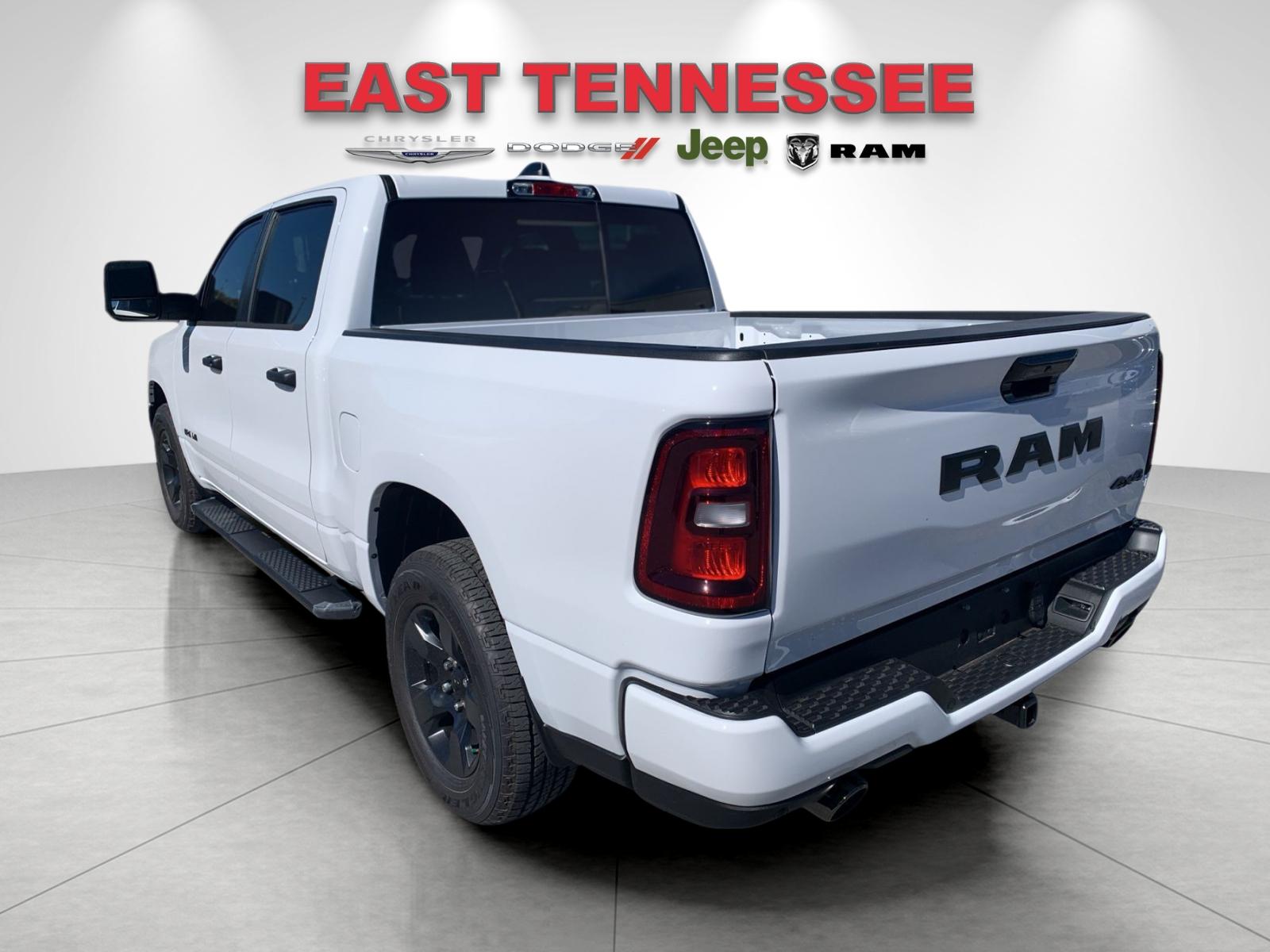 2025 Ram 1500 Tradesman photo 4