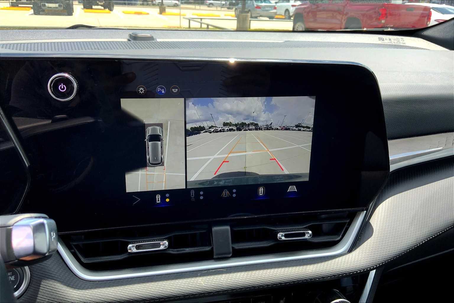 2025 Chevrolet Equinox LT photo 26