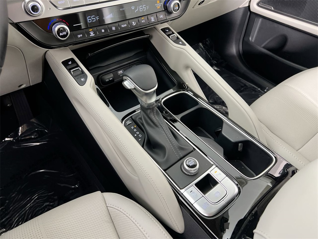 2025 Kia Telluride EX photo 15