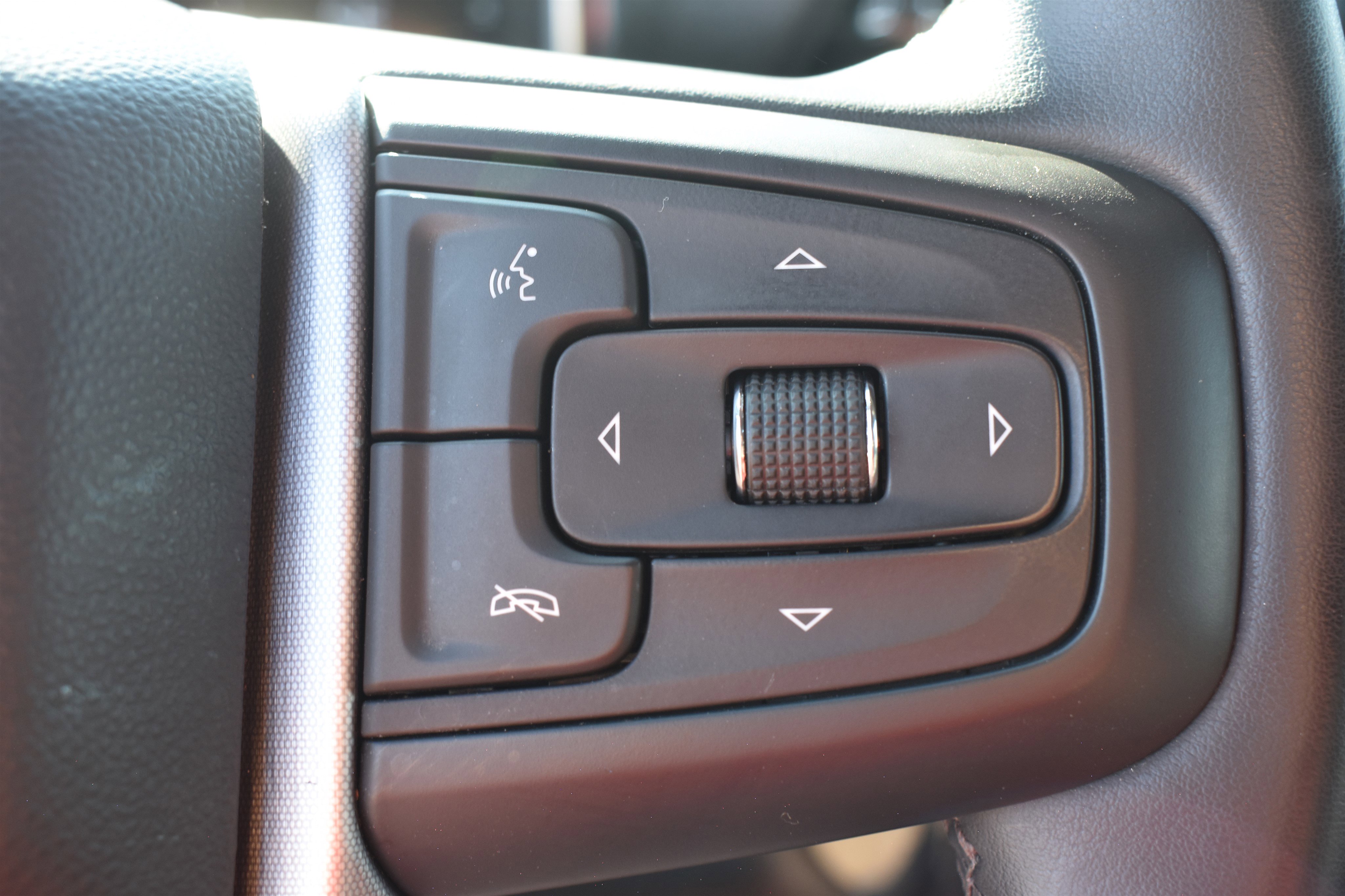 2024 Gmc Sierra 1500 SLE photo 12