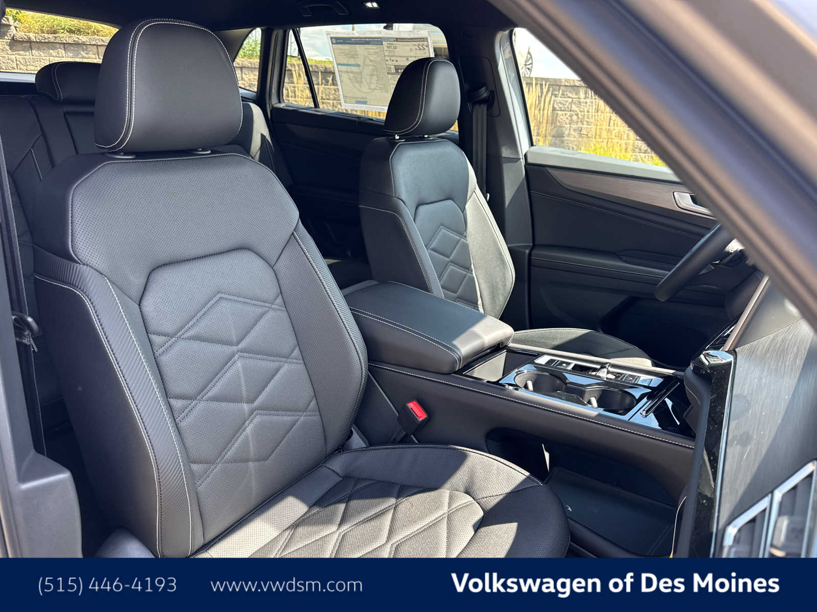 2026 Volkswagen Atlas Cross Sport SE Technology photo 14