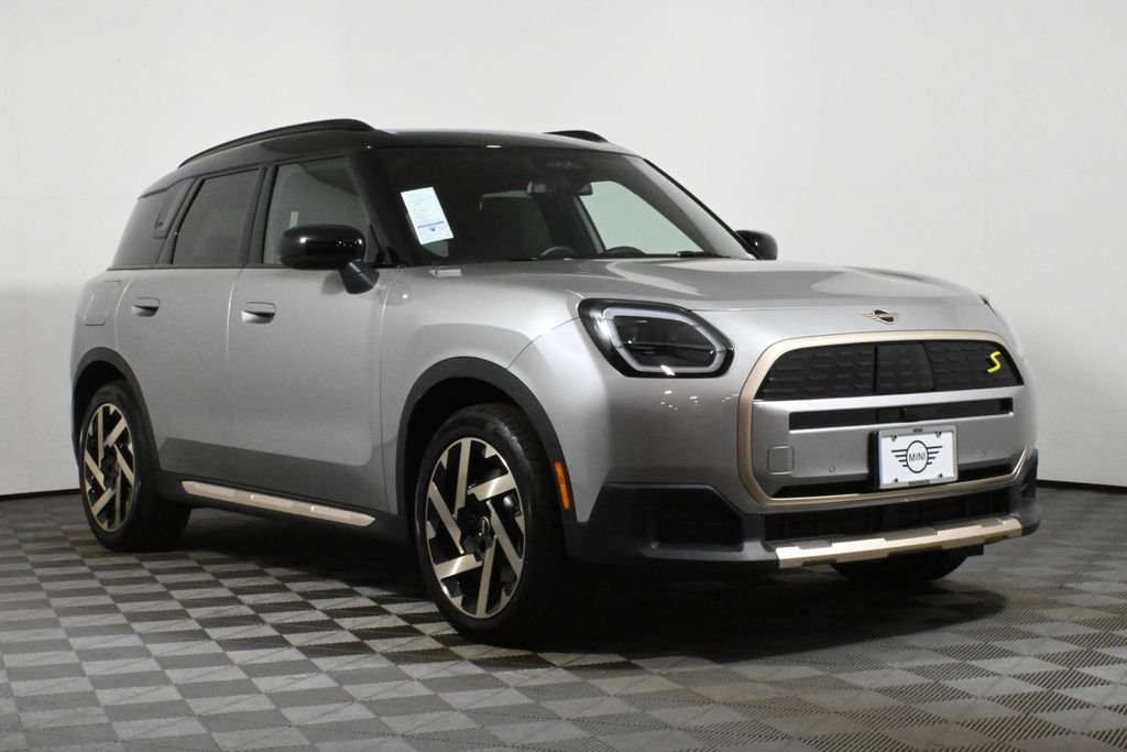 2025 Mini Countryman SE ALL4 photo 8