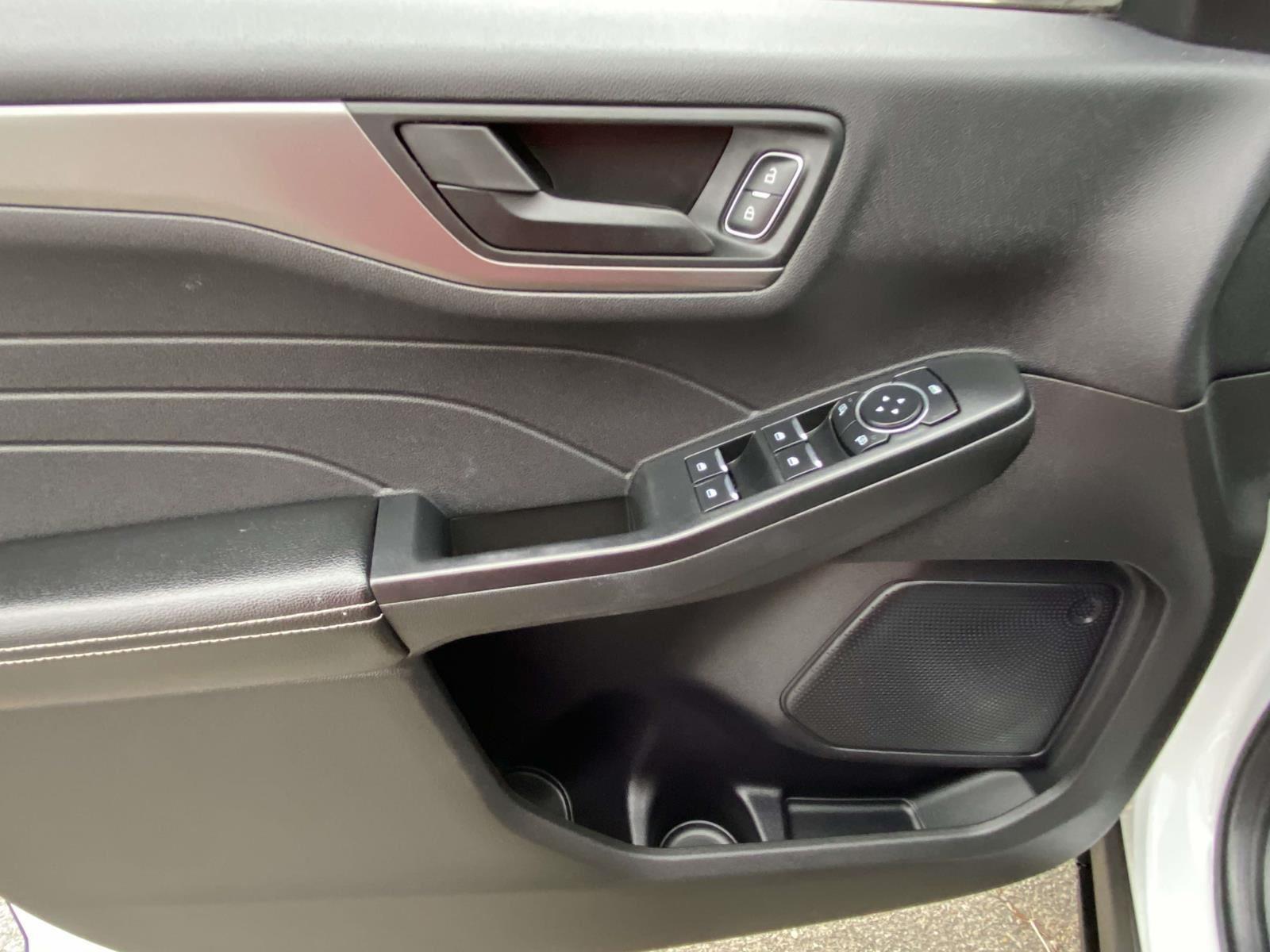 2024 Ford Escape Active photo 3