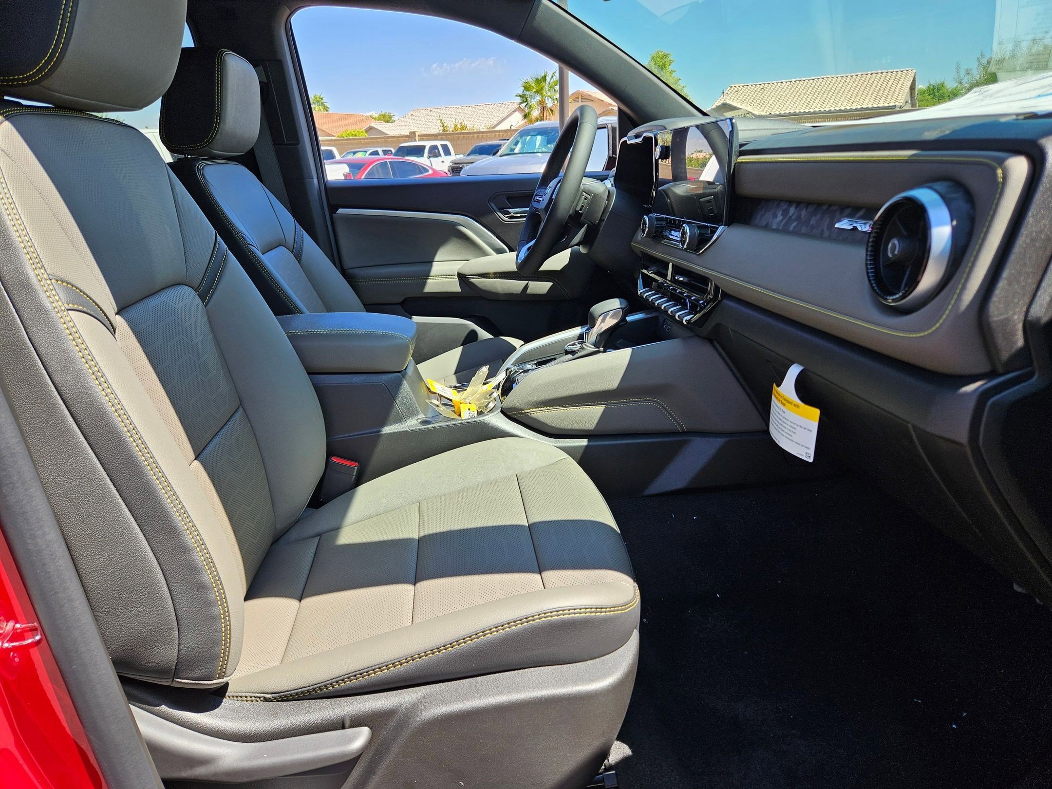 2026 Chevrolet Colorado ZR2 photo 17