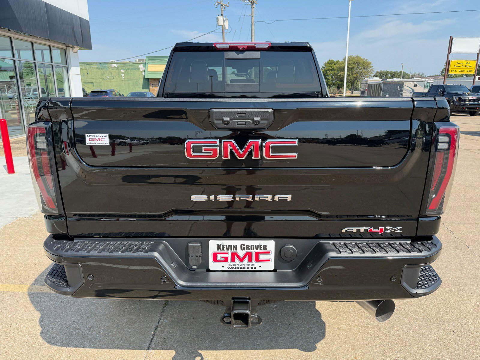 2026 Gmc Sierra 2500 HD AT4X photo 4